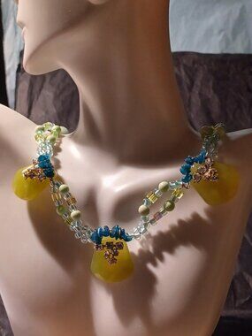 Young & Tender Green Moments of Spring - Pansies Necklace